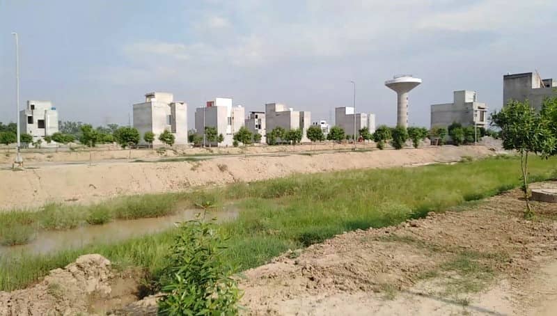 5 Marla Plot File for sale in Raiwind Road 6