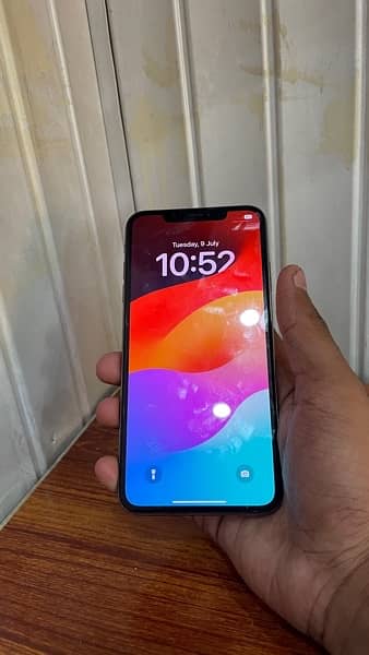 iPhone XS Max 1