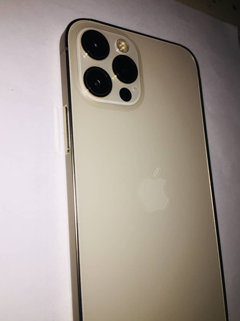 iPhone 12 Pro golden  Non PTA 6