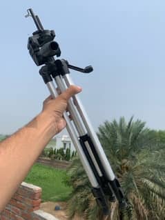 TRIPOD 330A best for tiktok videos and vlogs