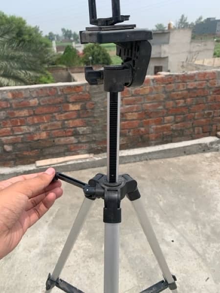TRIPOD 330A best for tiktok videos and vlogs 7