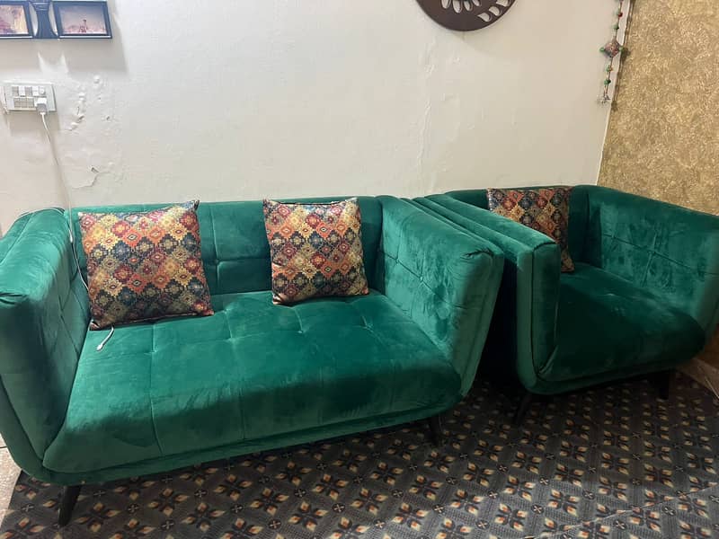 Luxurious Comfortable Sofa Set for sale 0