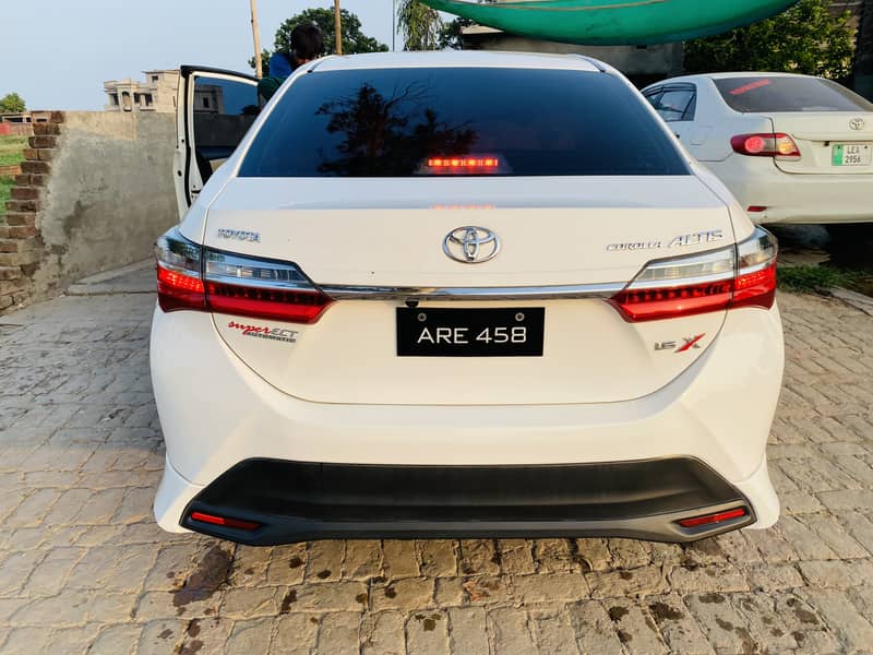 Toyota Corolla Altis 1.6 x 2022 10