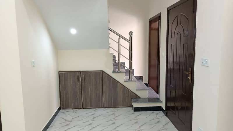 Prime Location 3 Marla House For sale In Jubilee Town - Block C Lahore 14