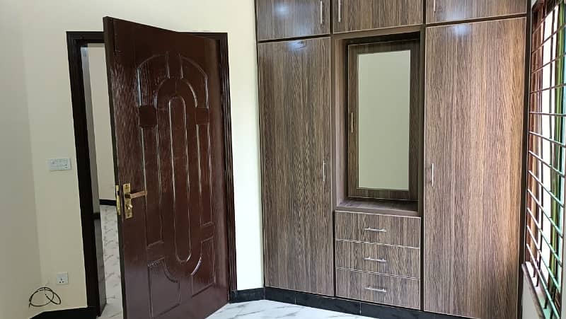 Prime Location 3 Marla House For sale In Jubilee Town - Block C Lahore 17