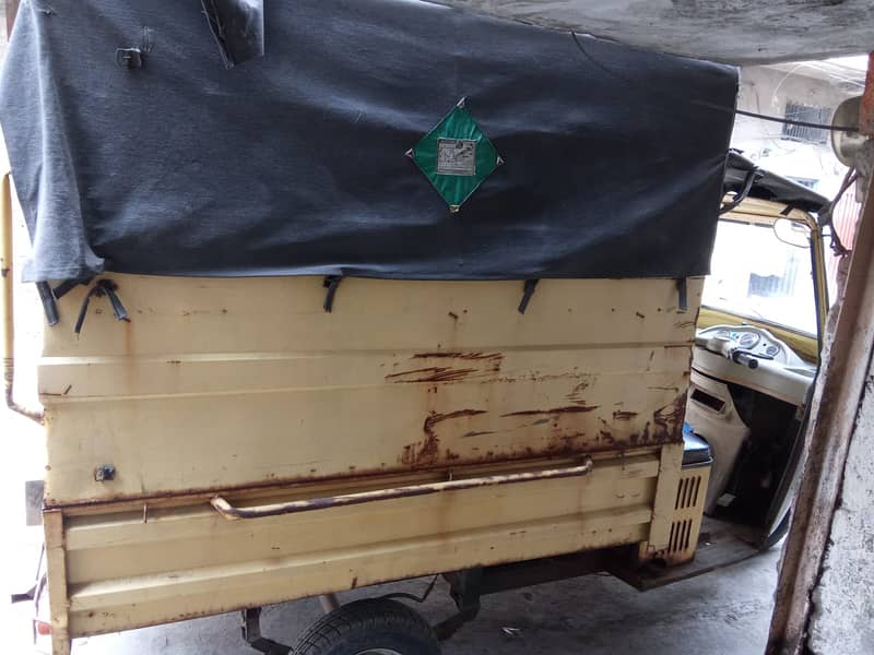 Rozgar Loader Rickshaw 200CC 2016 3