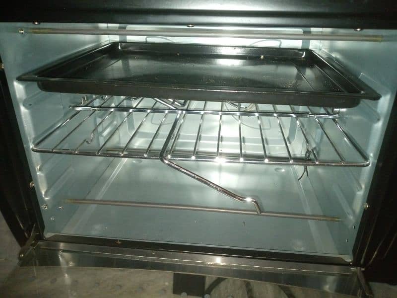 Elekta oven 1