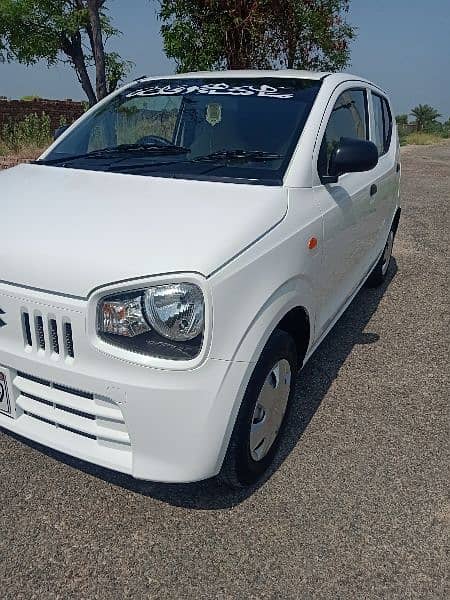 Suzuki Alto 2022/23 14