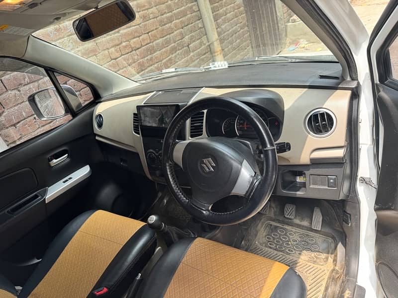 Suzuki Wagon R 2019 1