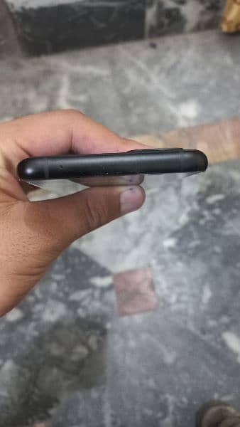 OnePlus 9 pro 8 128 fir sale 3