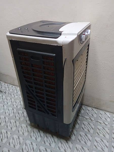 12 Volt DC Air Cooler Contact 0͏3͏2͏3͏-͏6͏3͏4͏2͏1͏3͏7͏ 2