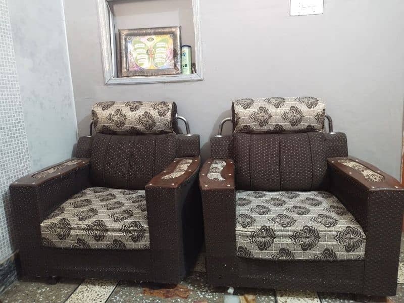 sofa set for sale. just like new 5