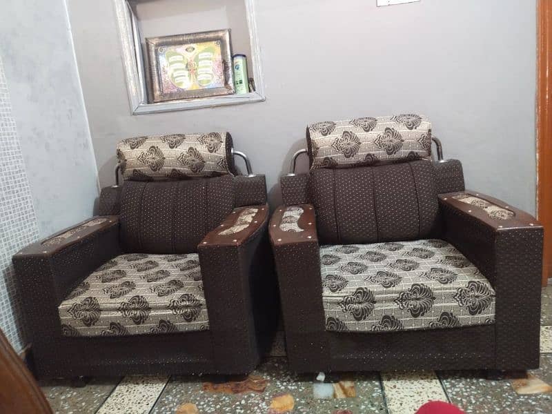 sofa set for sale. just like new 6