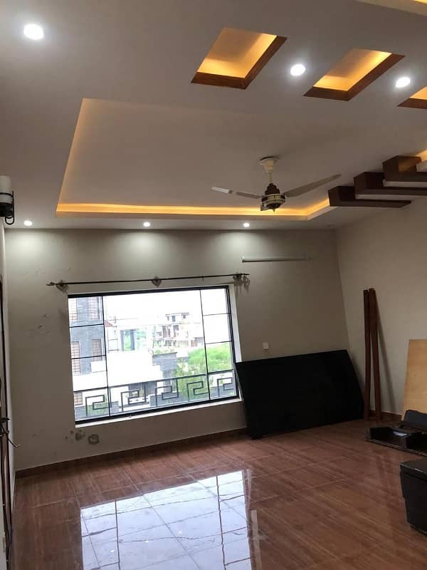 Multi B17 Islamabad 1 knal House brand new 16