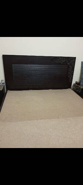 wood bed 0