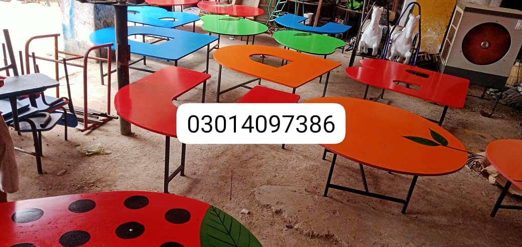 School furniture|Bench|Chair table|Chair|Desk|Student desk 16