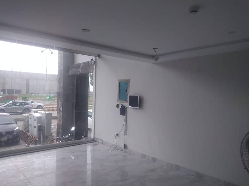 4 marla Commercial 2nd Floor is available for Rent Phase 6, DHA Lahore. 6