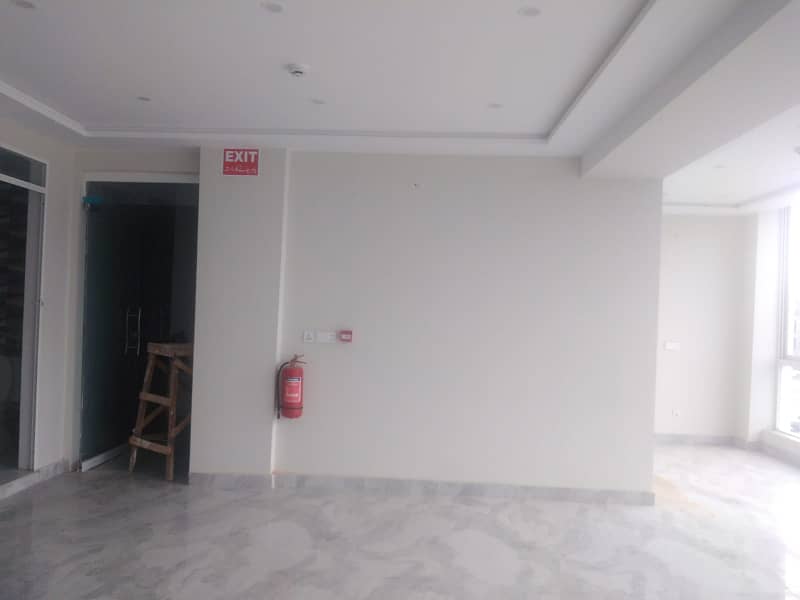 4 marla Commercial 2nd Floor is available for Rent Phase 6, DHA Lahore. 7