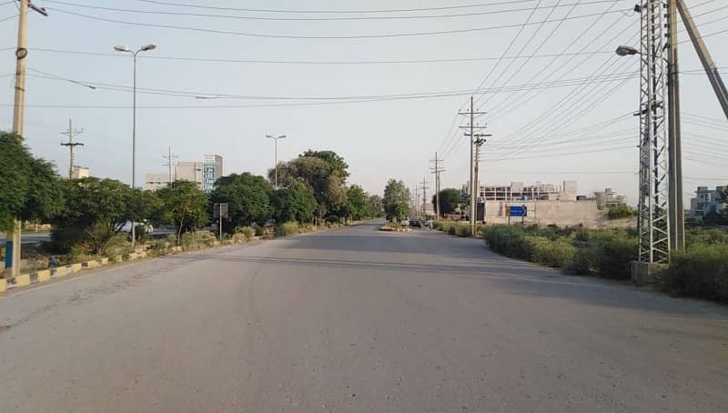 20 Marley Plot for Sale B Block plot. no107;juble. Town Lahore 1