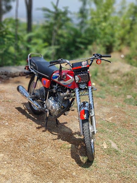 Honda 125 clean condition 7