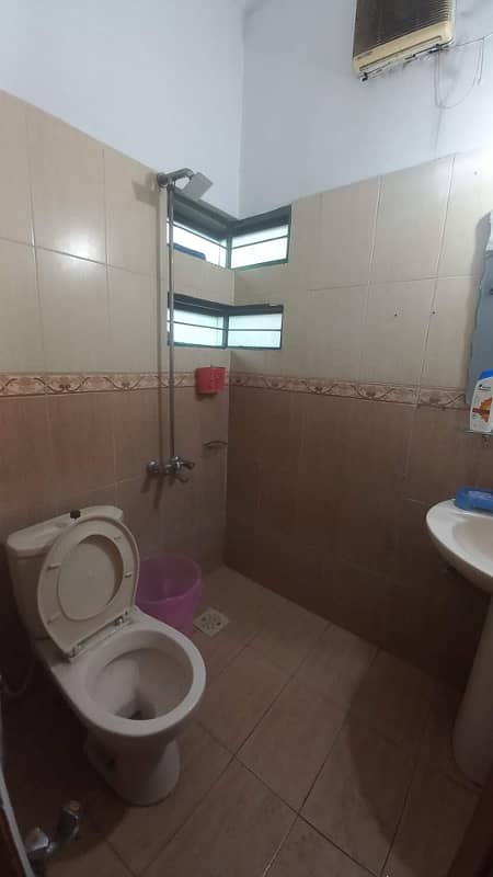 5 marla full house for rent johar town near to expo center 4