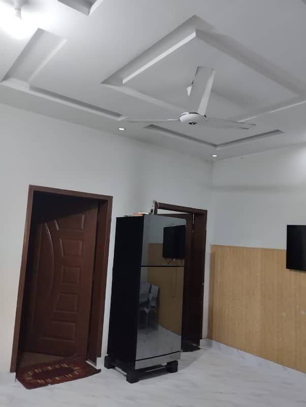 Johar Town 6 Marla 1st Floor For Rent 5