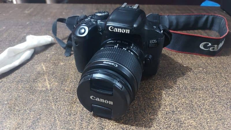 canon DSLR camera  800D 0