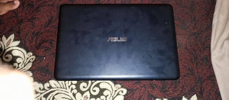 asus E200H 0