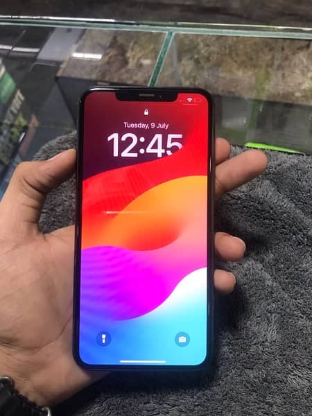 iPhone XS Max 64 GB NON PTA 0