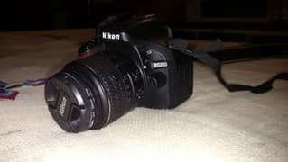 Nikon D5200 DSLR with 18-55 Lens Original Box