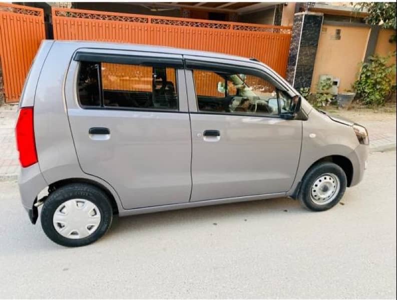 Suzuki Wagon R 2019 1