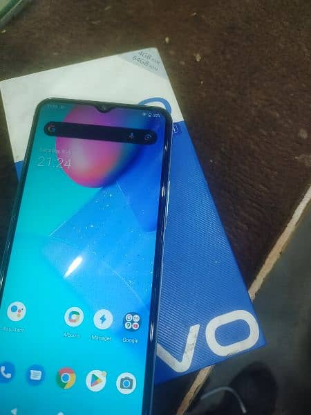 vivo Y20 with Box 5