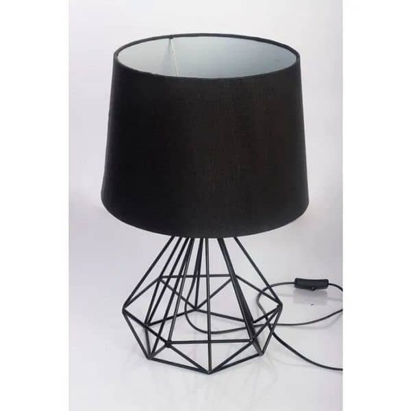 Diamond Shape Lamp Modern Geometric Wired Metal Hollowed Table Lamp 8