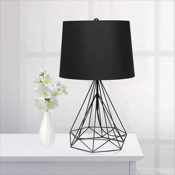 Diamond Shape Lamp Modern Geometric Wired Metal Hollowed Table Lamp 9