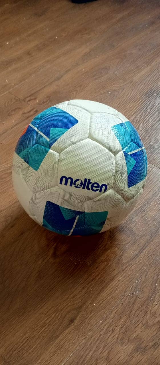 Molten Football ForSale |Hand Made| Made in  pakistan | High Quality | 3