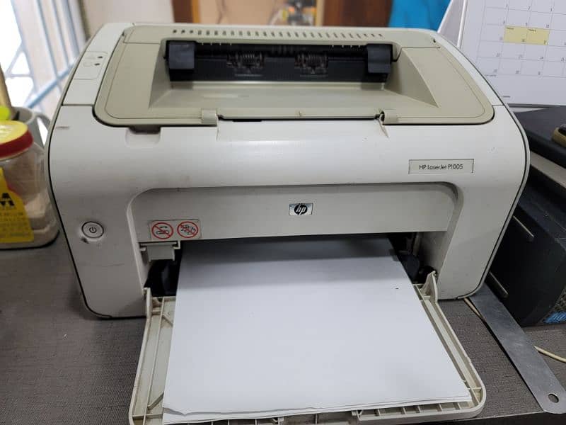 Hp Laser jet P1005 0