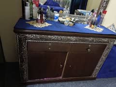 dressing table