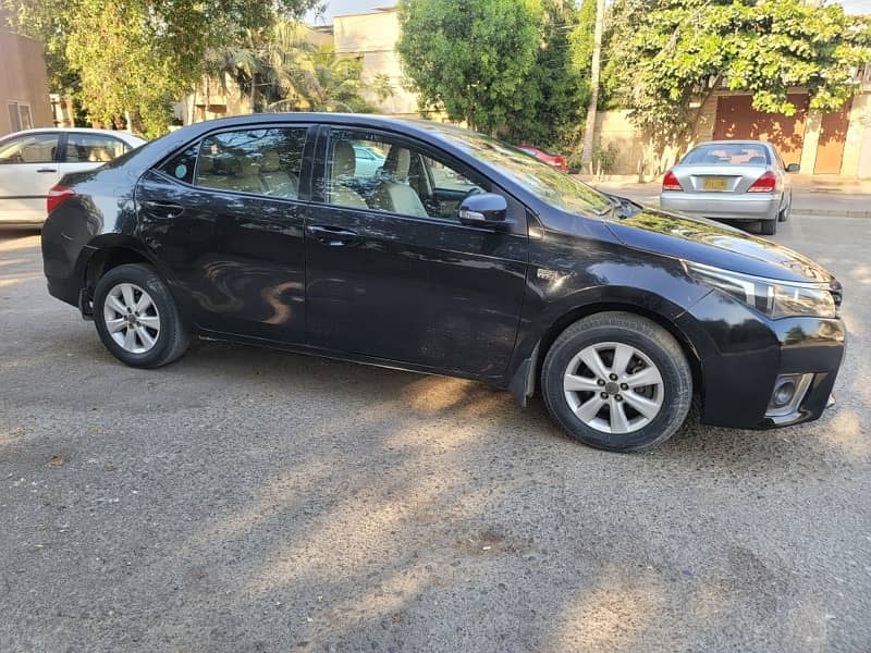 Toyota Corolla Altis Automatic 2016 6