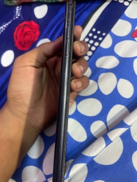 i phone 7 plus 128 gb pTa approved 2