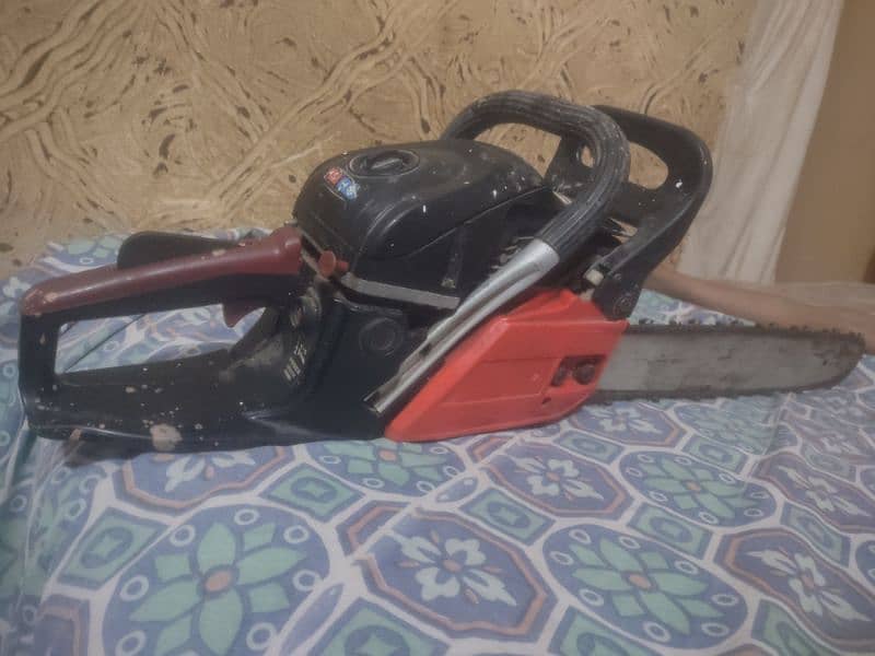 cordless chainsaw machine with 40cc 2 stock engine 2
