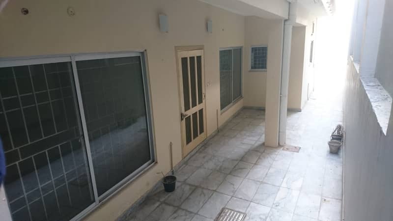 3 Bedrooms Lower Ground Portion For Rent 9