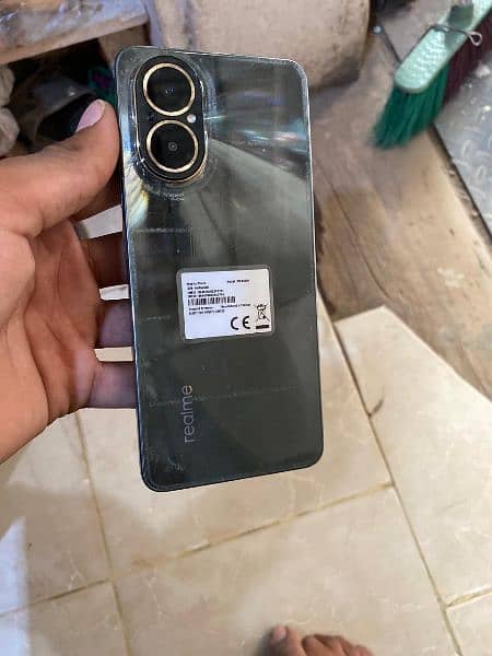 realme C67 1