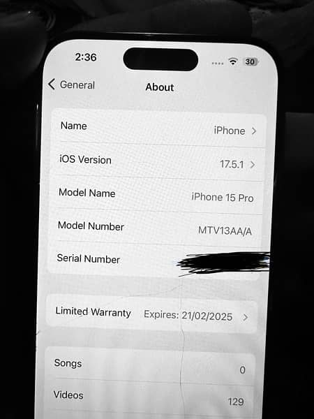 iPhone 15 pro space grey 256GB with warrenty 1