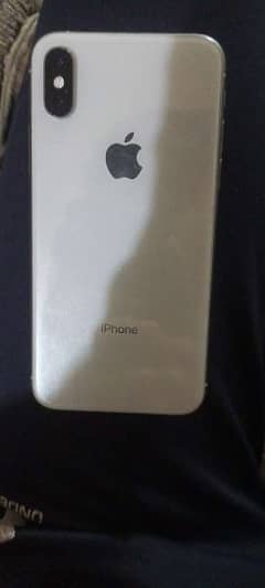 iPhone XS water pack 76% battery health good condition