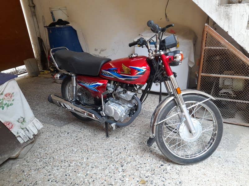 Honda 125 brand new condition 2