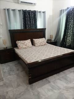 Pure Wooden King Size Bed with Side Tables & Dressing