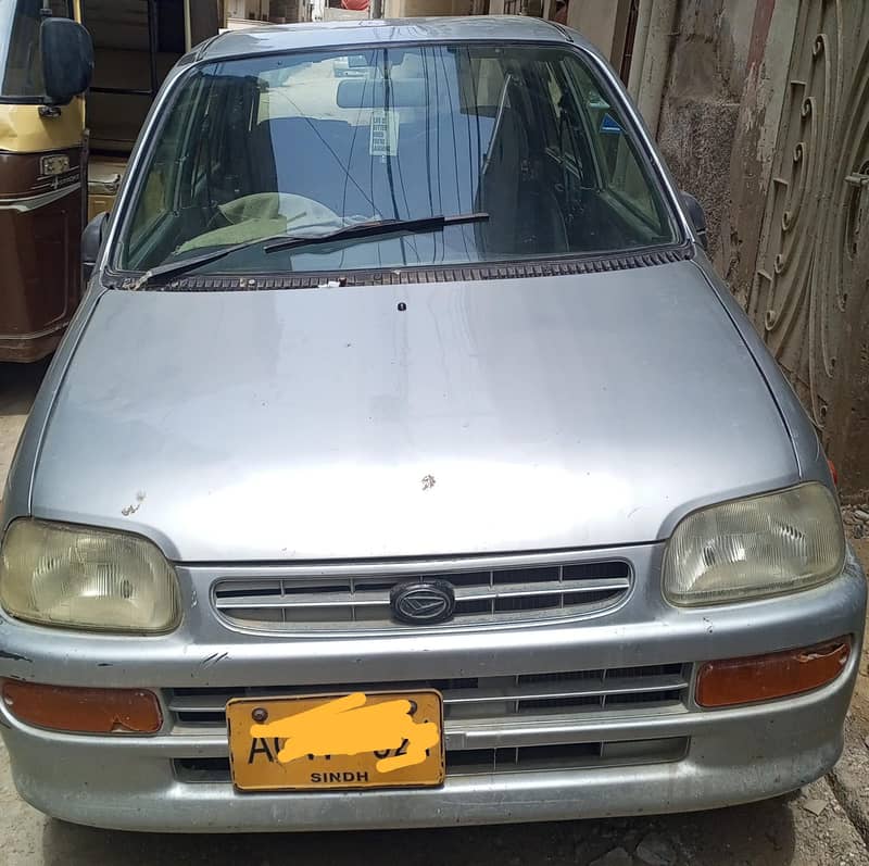 Daihatsu Cuore 2000 1