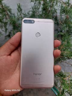 Huawei honor 7c