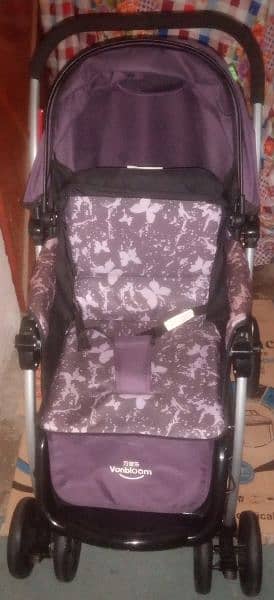 Urgent sale / baby pram / kids stroller/ foldable / condition 10/9 1
