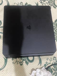 ps4 slim 1tb with box